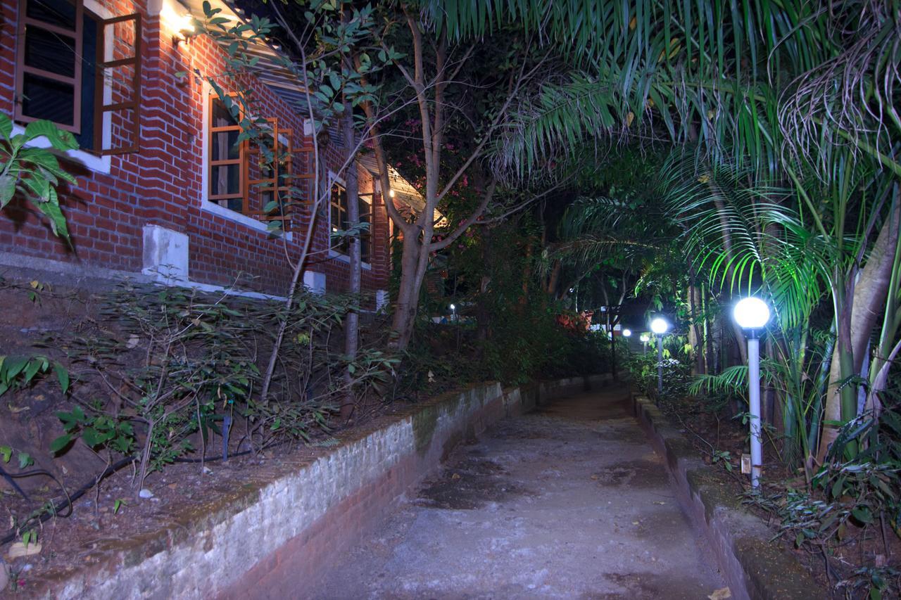 Birjpara Sterling Nature Trails Dabhosa , Jawahar מראה חיצוני תמונה
